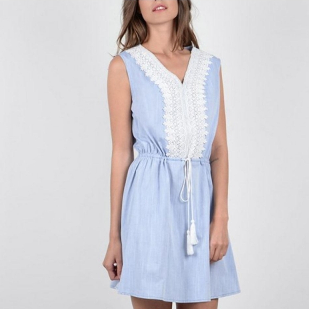 Molly Bracken Chambray dress. SIZE L